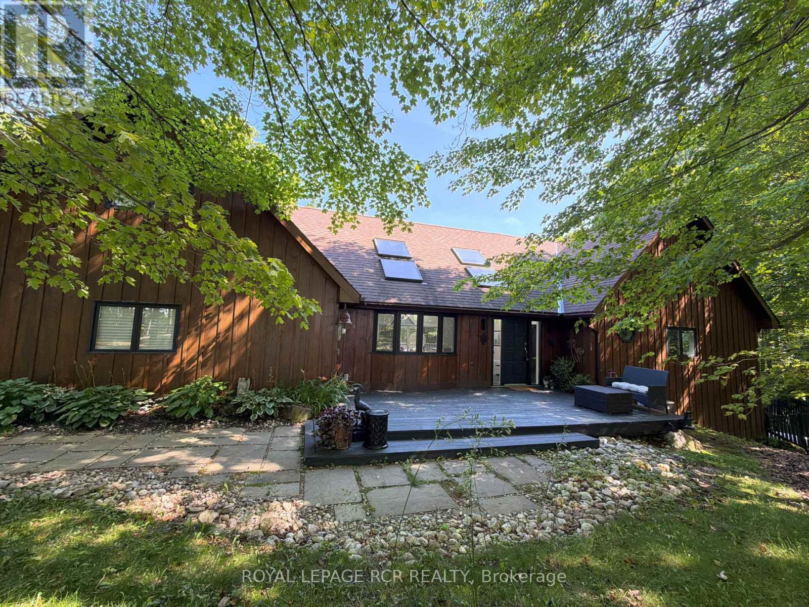 427049 25TH SIDE ROAD - 1