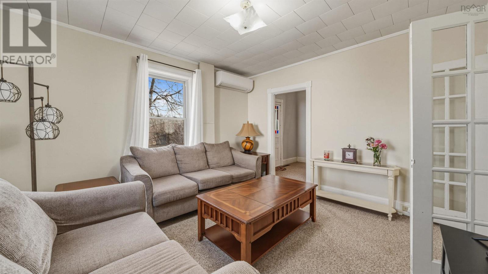 32 River Avenue - 33