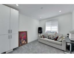 8825 131 Street, Surrey, BC V3V0A8 Photo 28