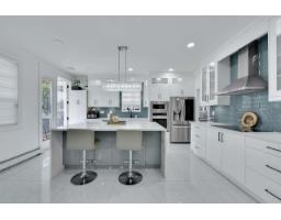 8825 131 Street, Surrey, BC V3V0A8 Photo 11