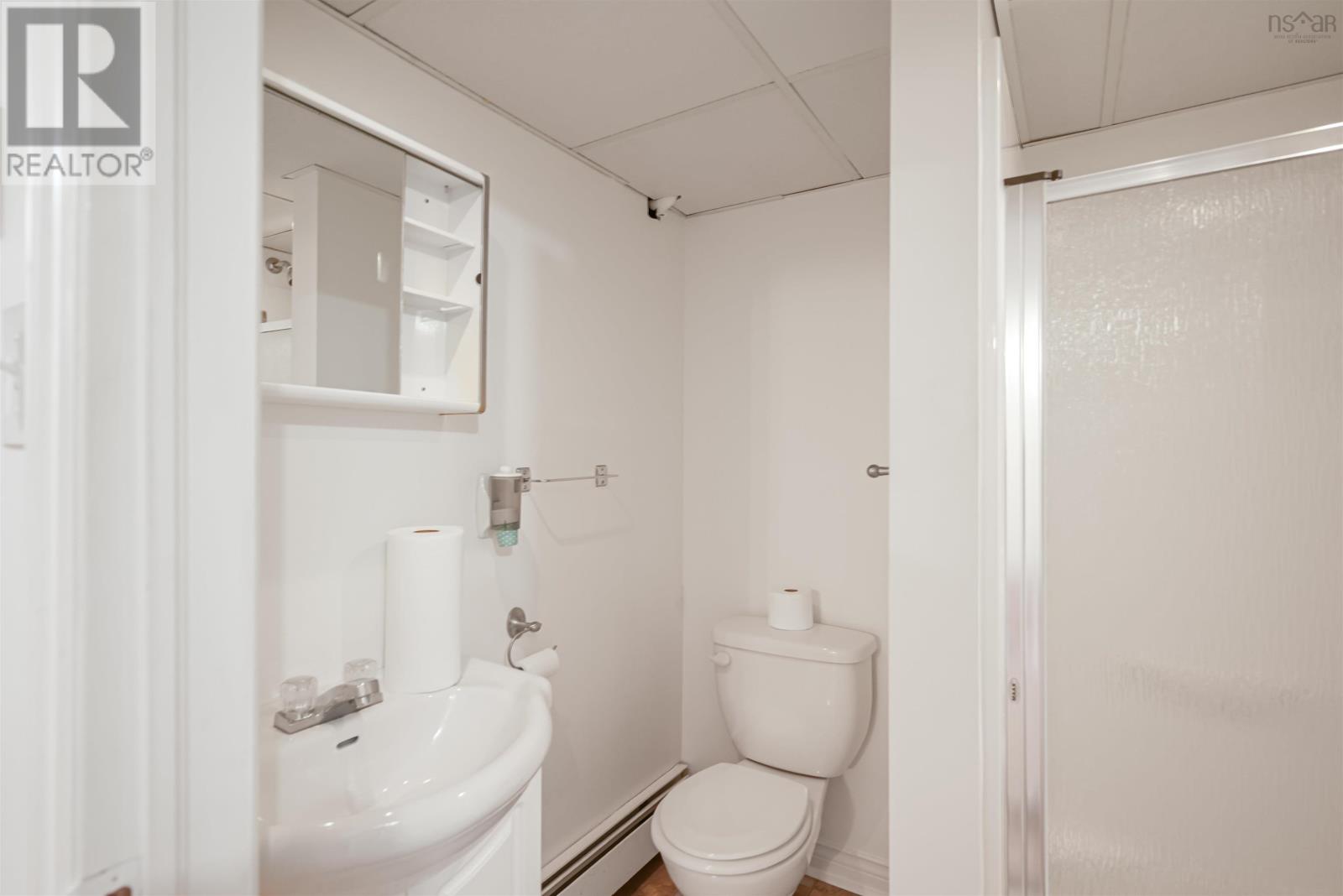 6 Rosewood Avenue - 30
