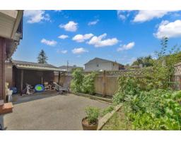 8825 131 Street, Surrey, BC V3V0A8 Photo 33