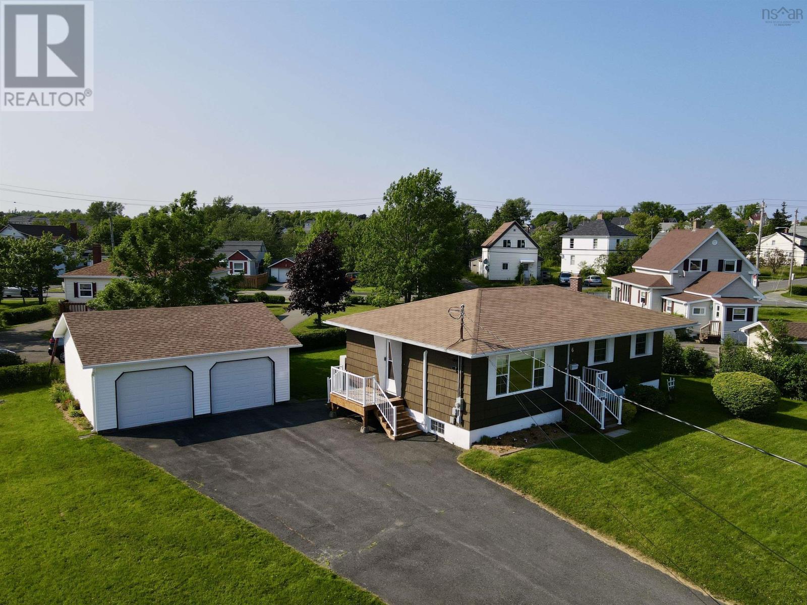 6 Rosewood Avenue - 2