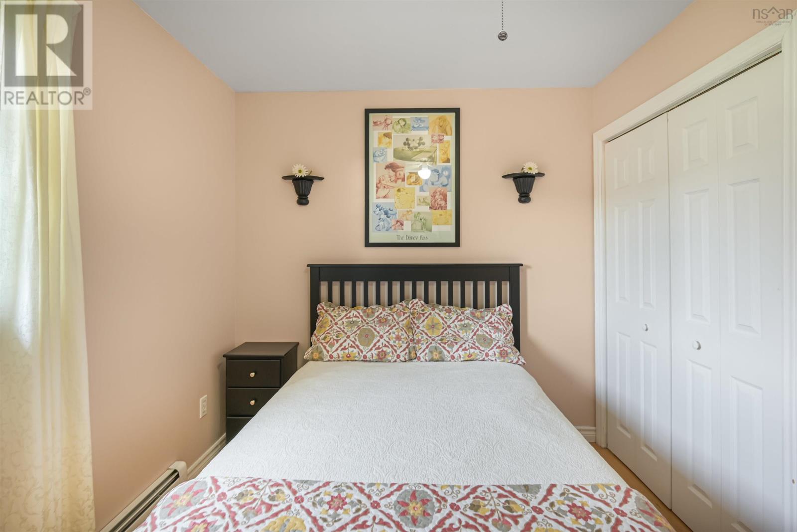 6 Rosewood Avenue - 18