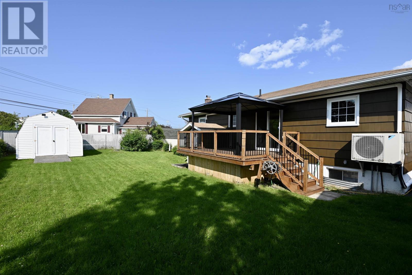 6 Rosewood Avenue - 38