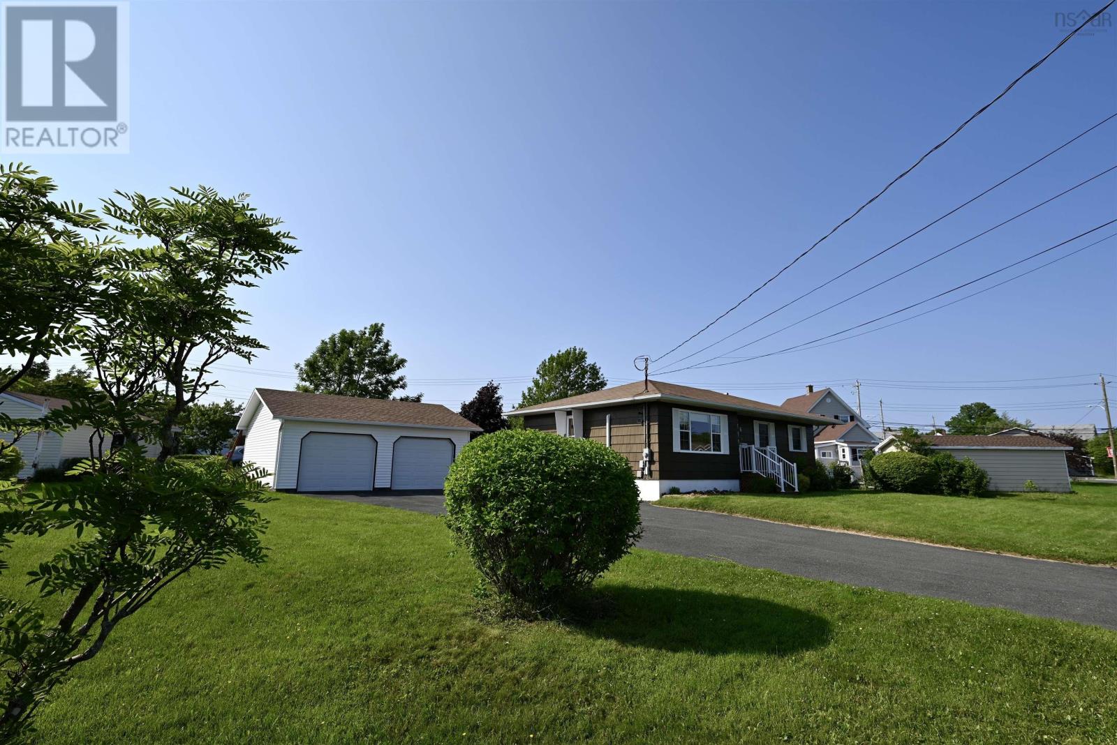 6 Rosewood Avenue - 41