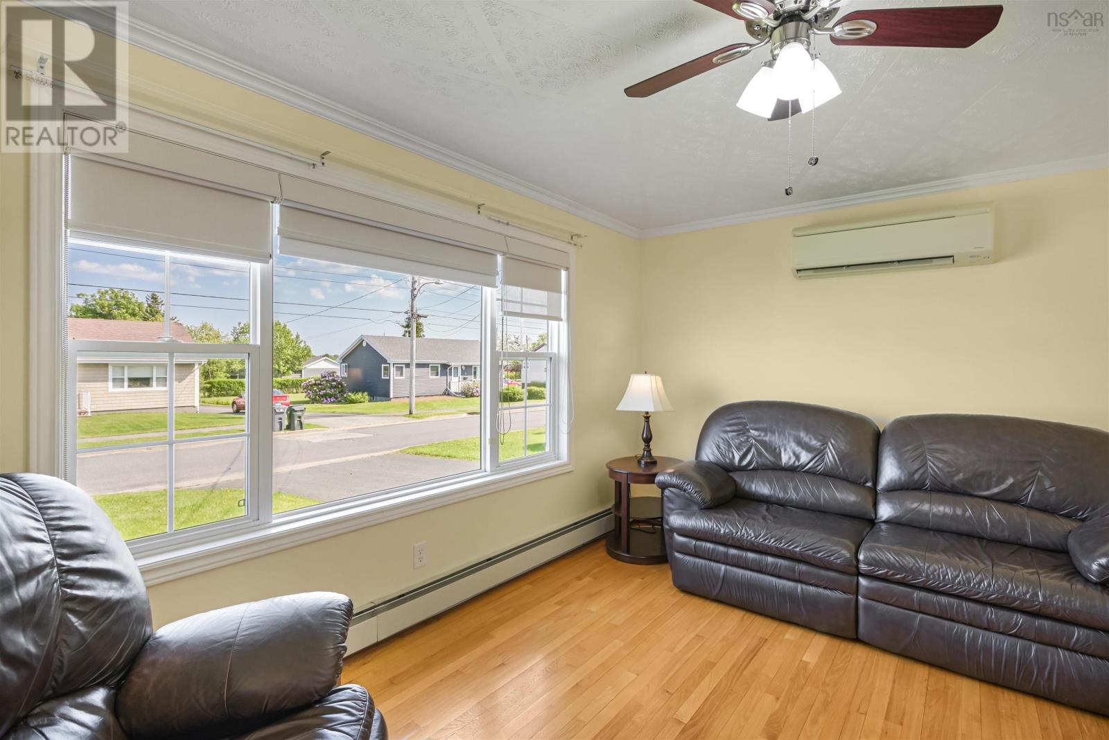 6 Rosewood Avenue - 14