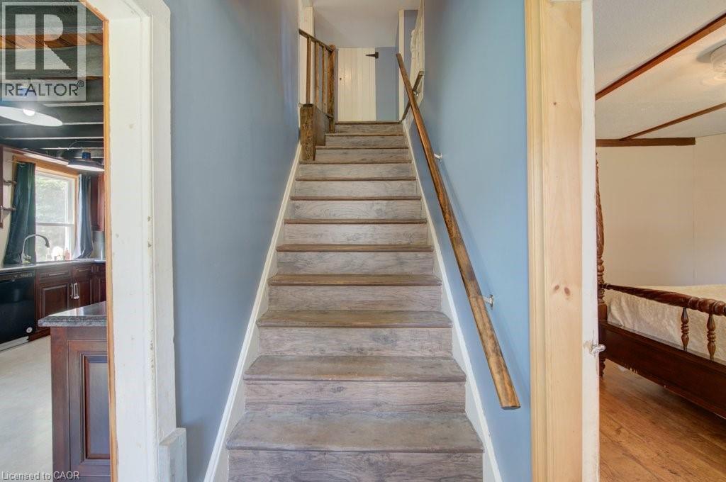 154 EVERT Street - 22