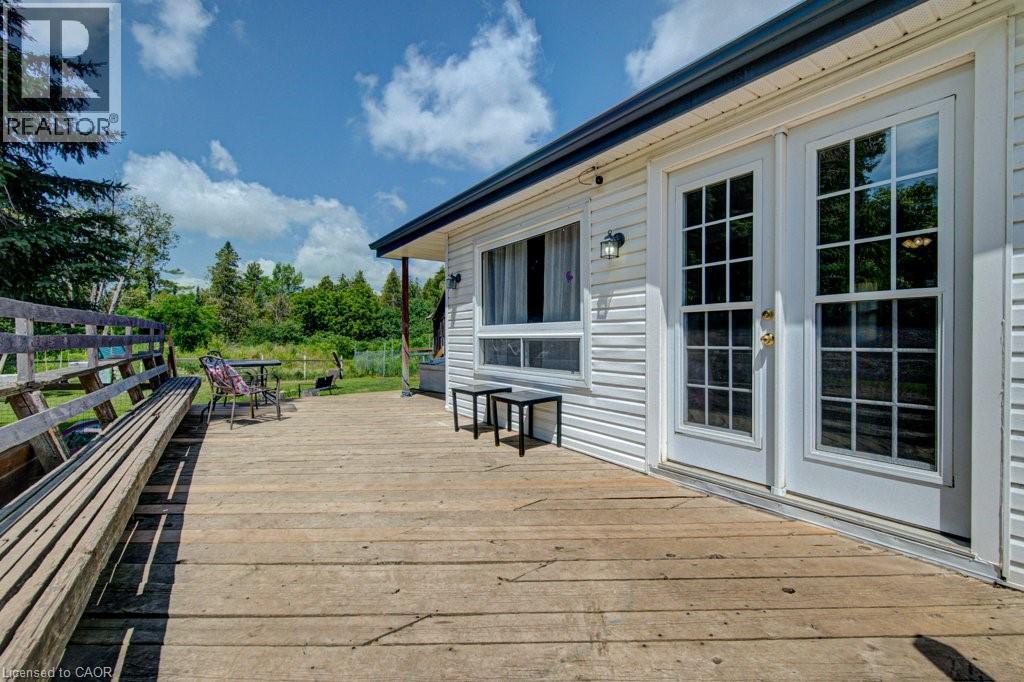 154 EVERT Street - 27