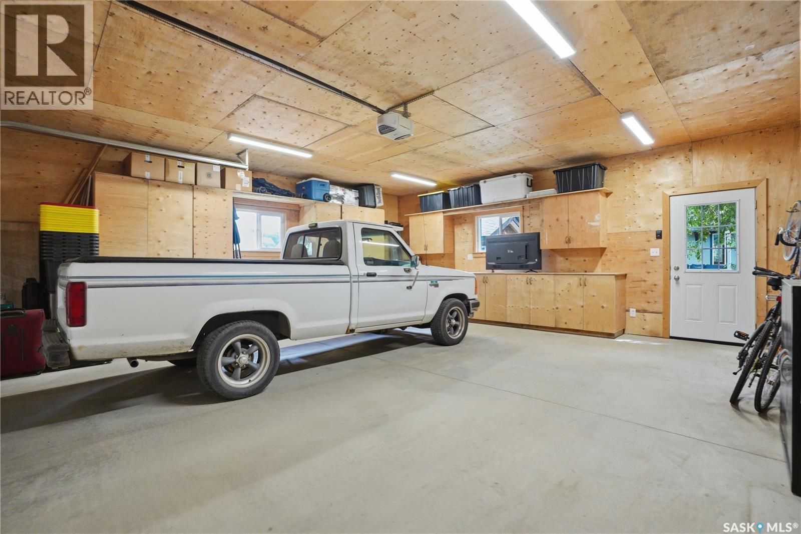 322 29th STREET W - Image 58