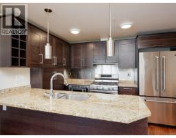 Kitchen - S409 737 Humboldt St, Victoria, BC V8W1B1 Photo 8