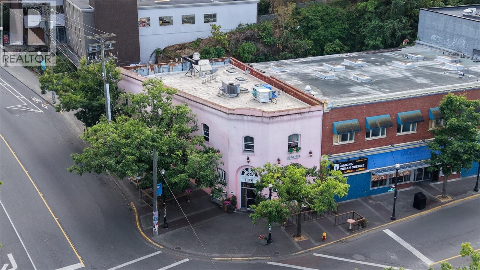 499 Wallace St, Nanaimo — photo 2