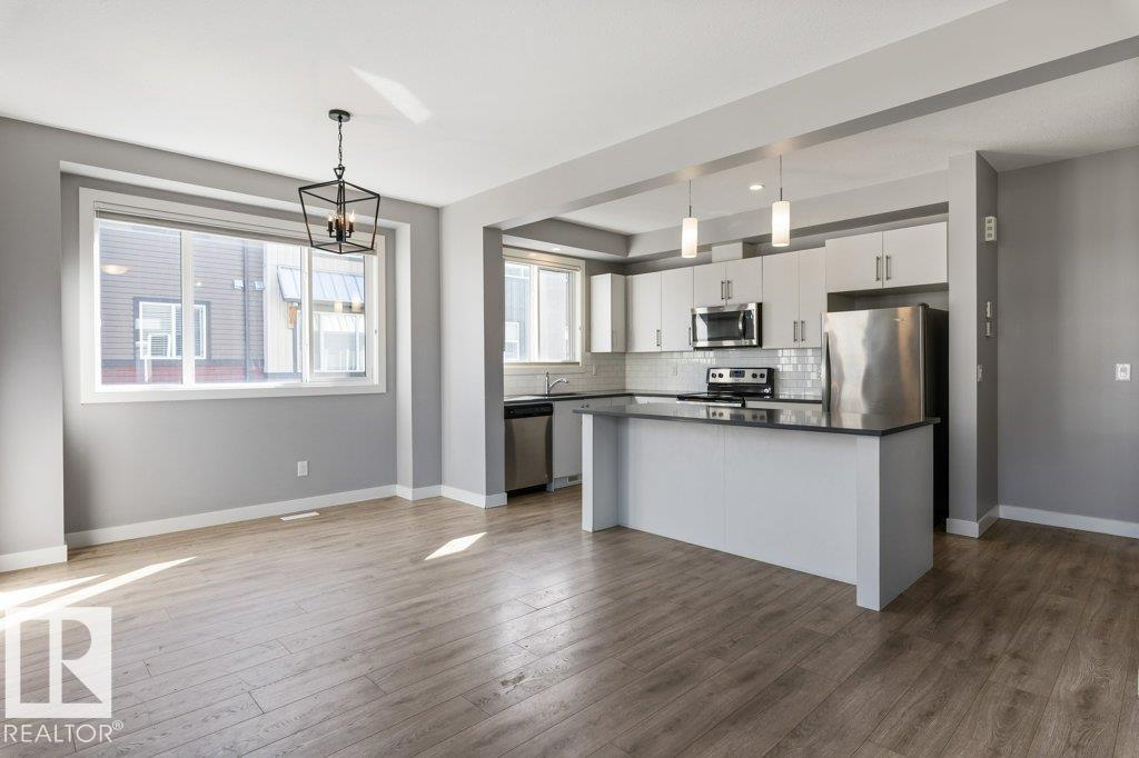 #62 16903 68 ST NW - 16