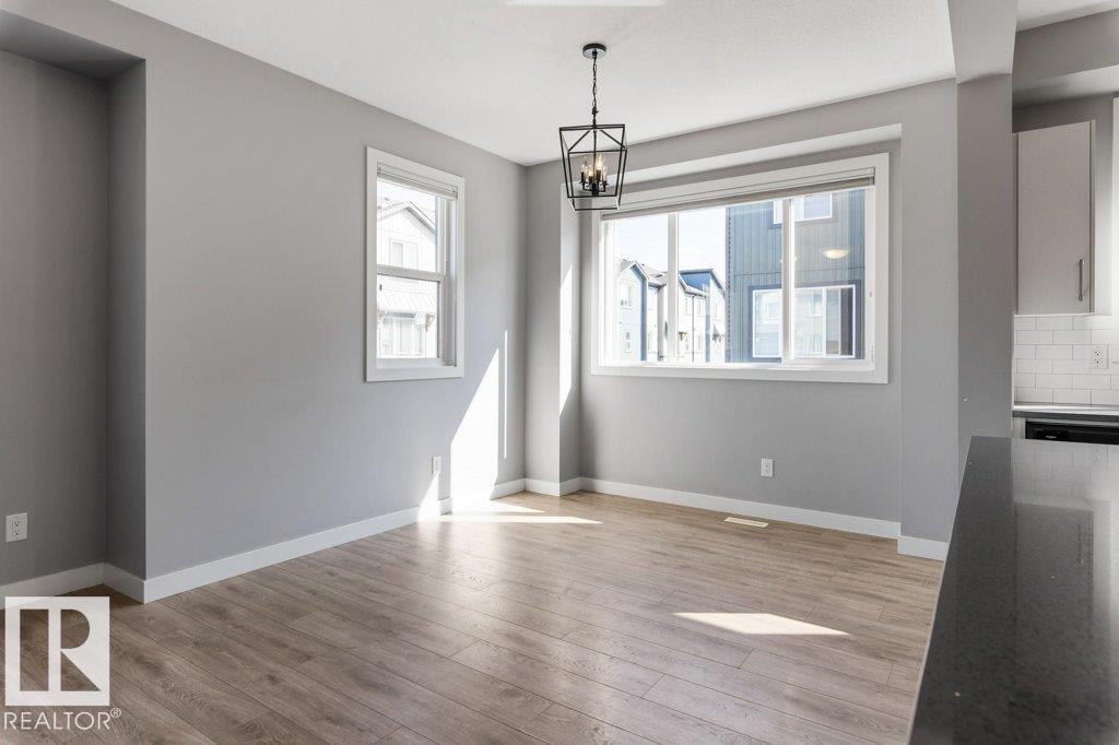 #62 16903 68 ST NW - 8
