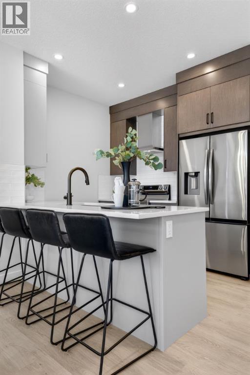 1059 Bayview Crescent - 38