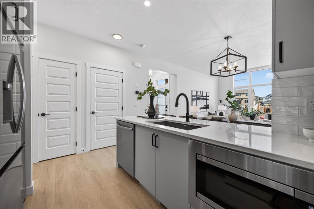 1059 Bayview Crescent - 15
