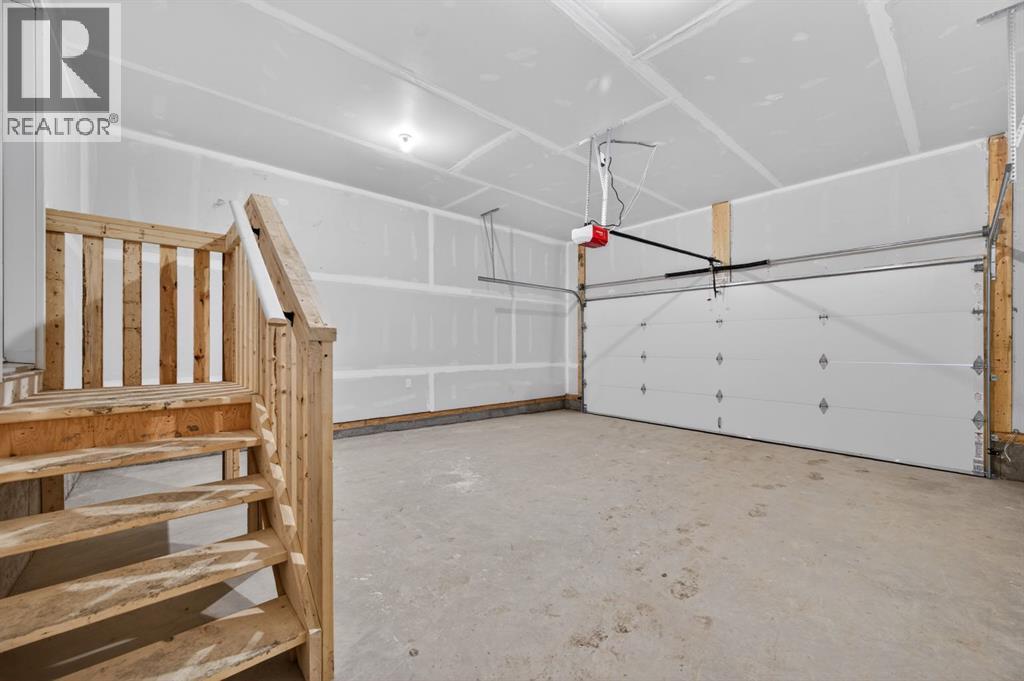 1059 Bayview Crescent - 41