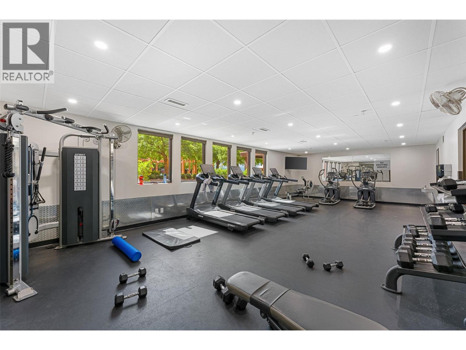 338 654 Cook Road, Kelowna