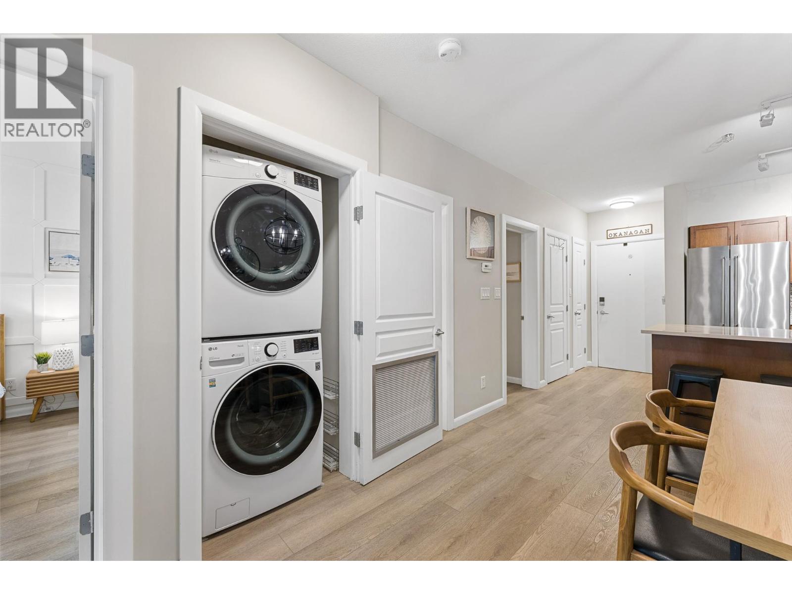 338 654 Cook Road, Kelowna