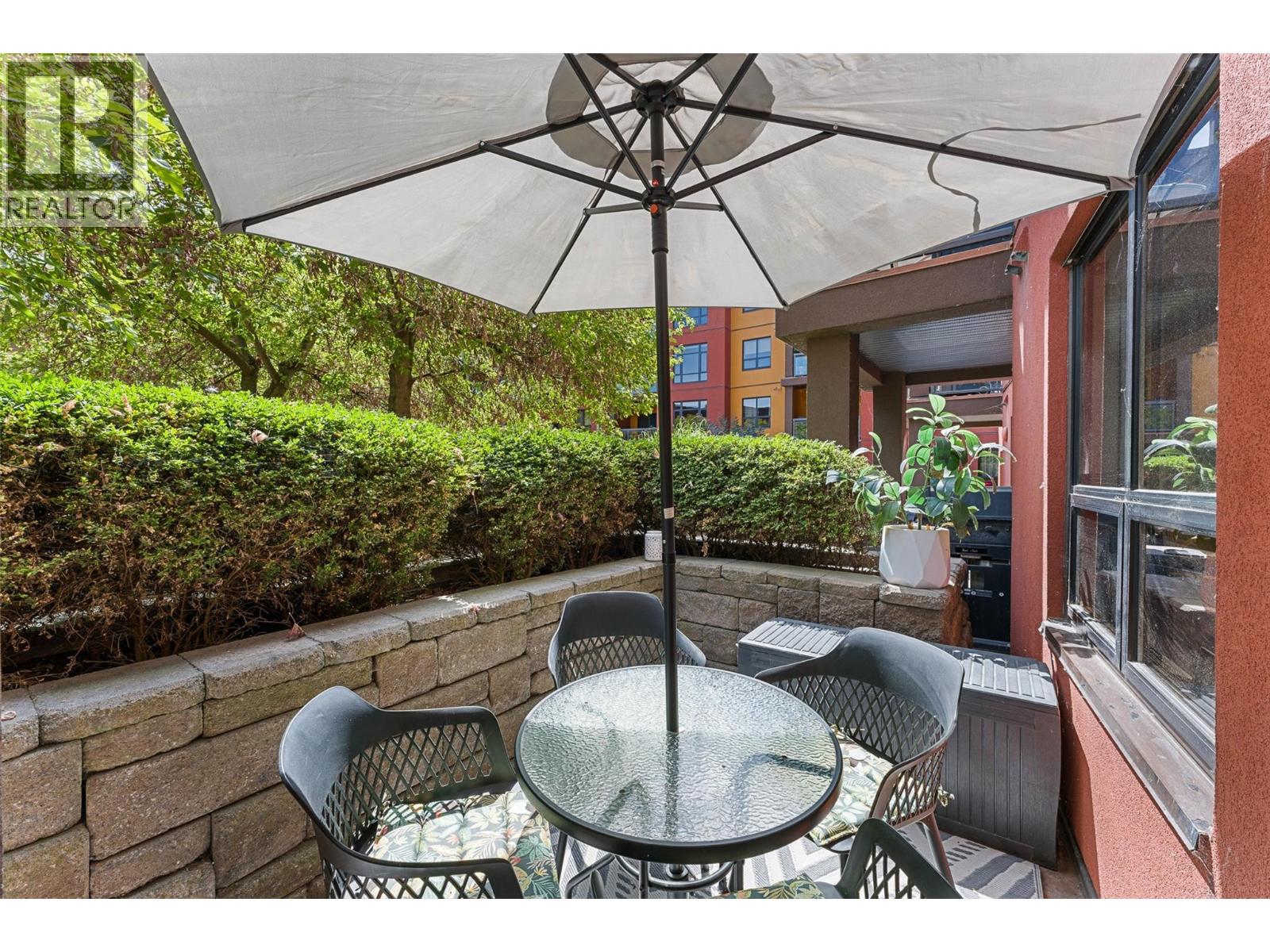 338 654 Cook Road, Kelowna