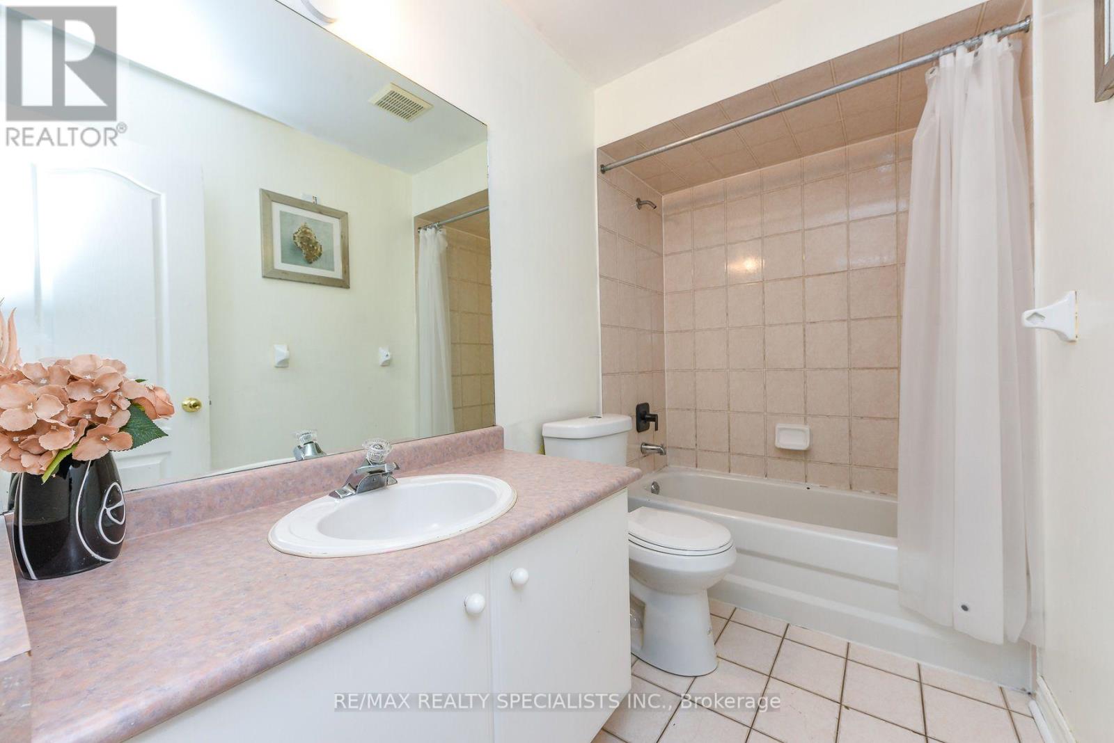 10 SWEET BRIAR LANE - 13