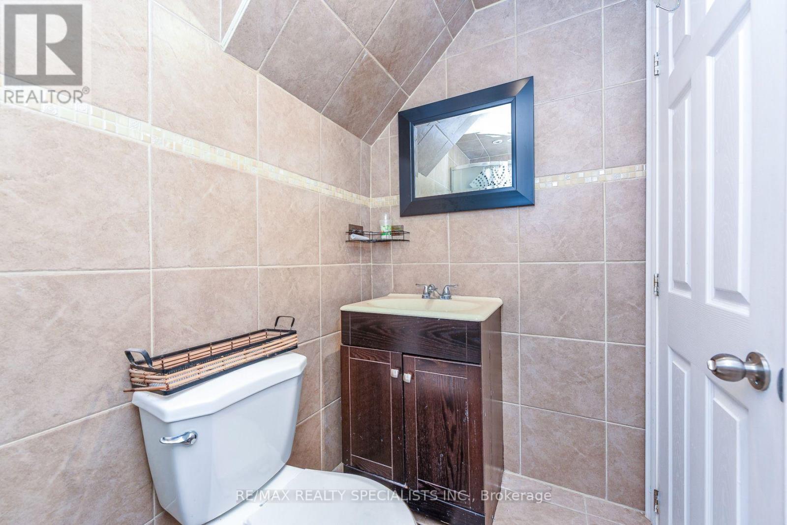 10 SWEET BRIAR LANE - 41