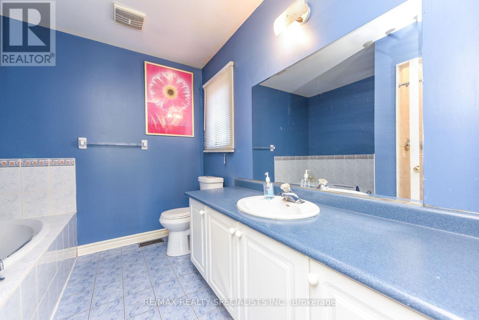 10 SWEET BRIAR LANE - 22