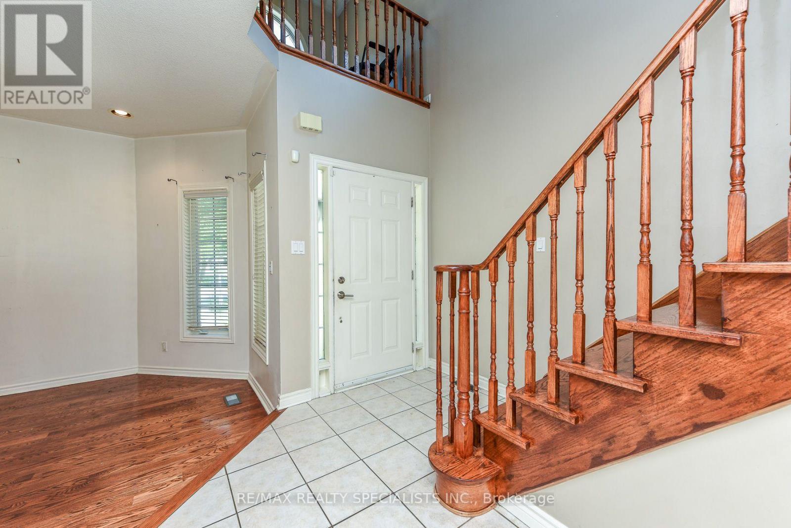 10 SWEET BRIAR LANE - 5