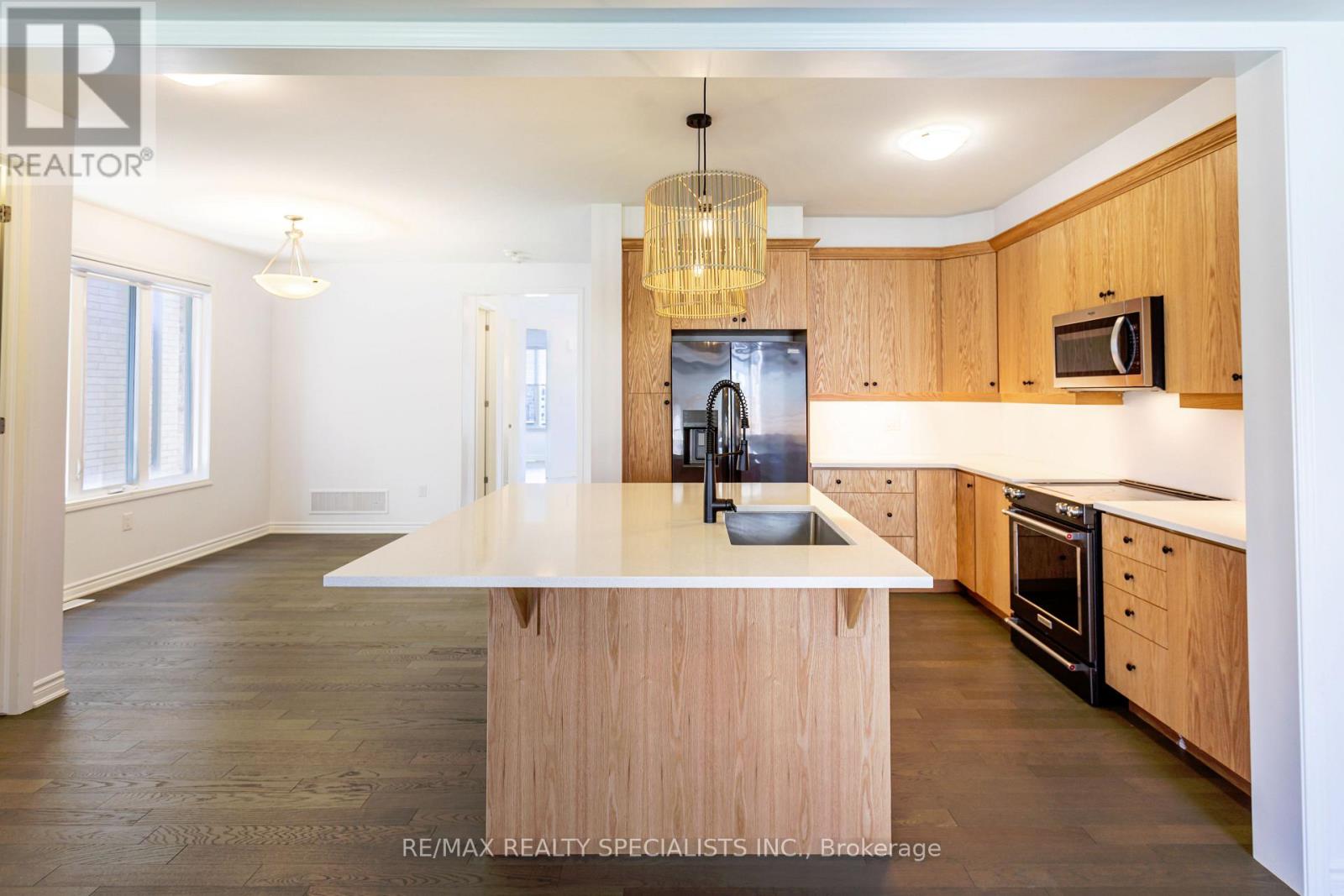 1183 STACEY CRESCENT - 15
