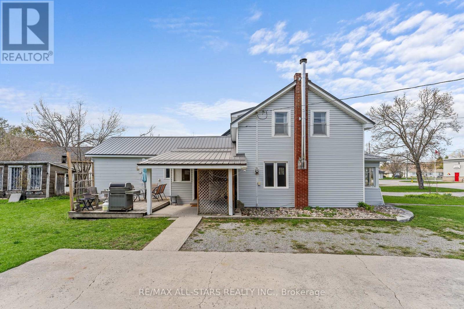 39 FRANCIS STREET W - 1