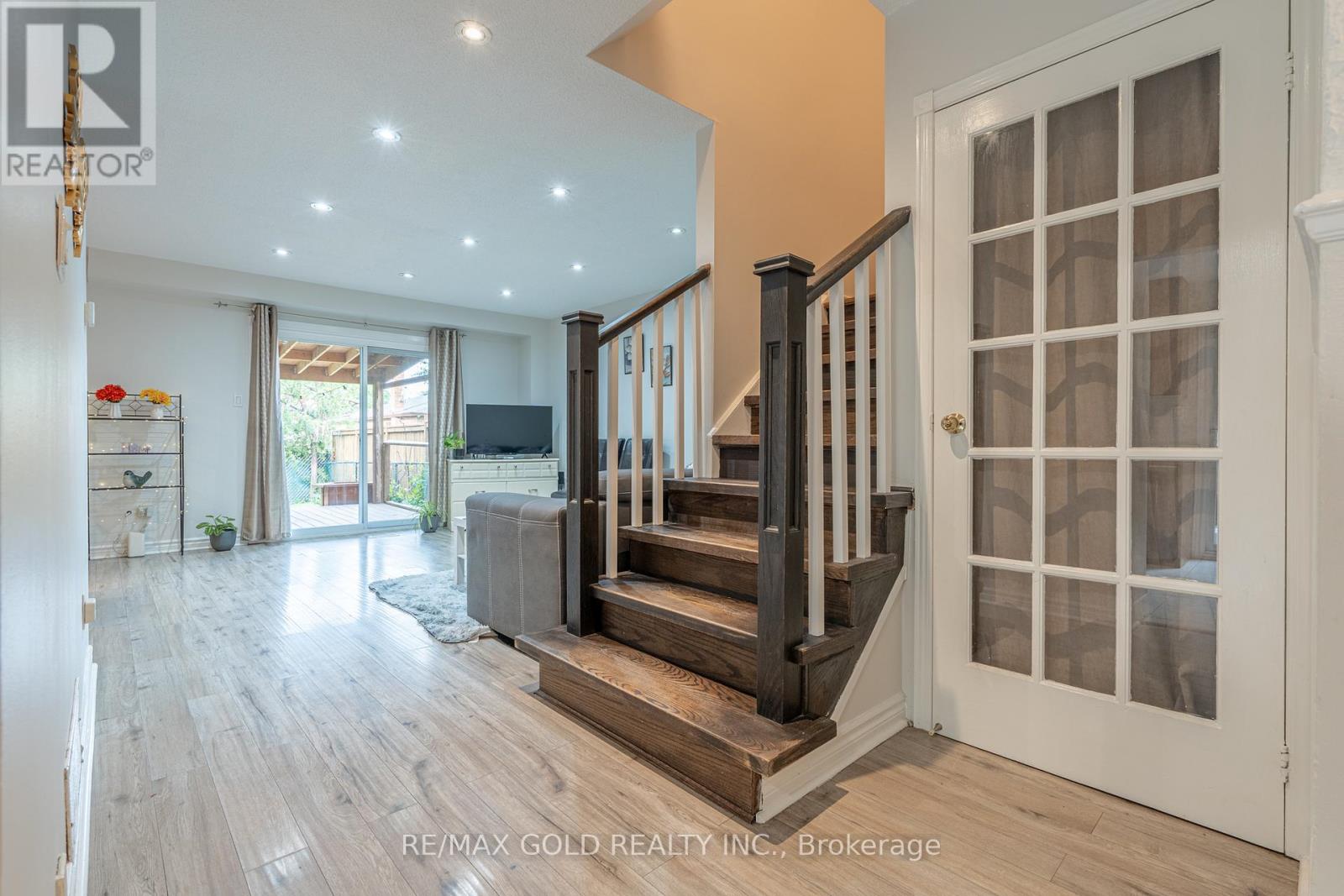 23 JUDITH CRESCENT - 1