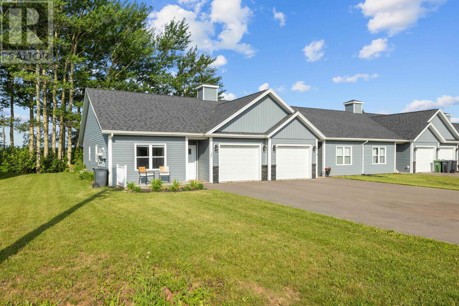 11 Mill Pond Lane - 1