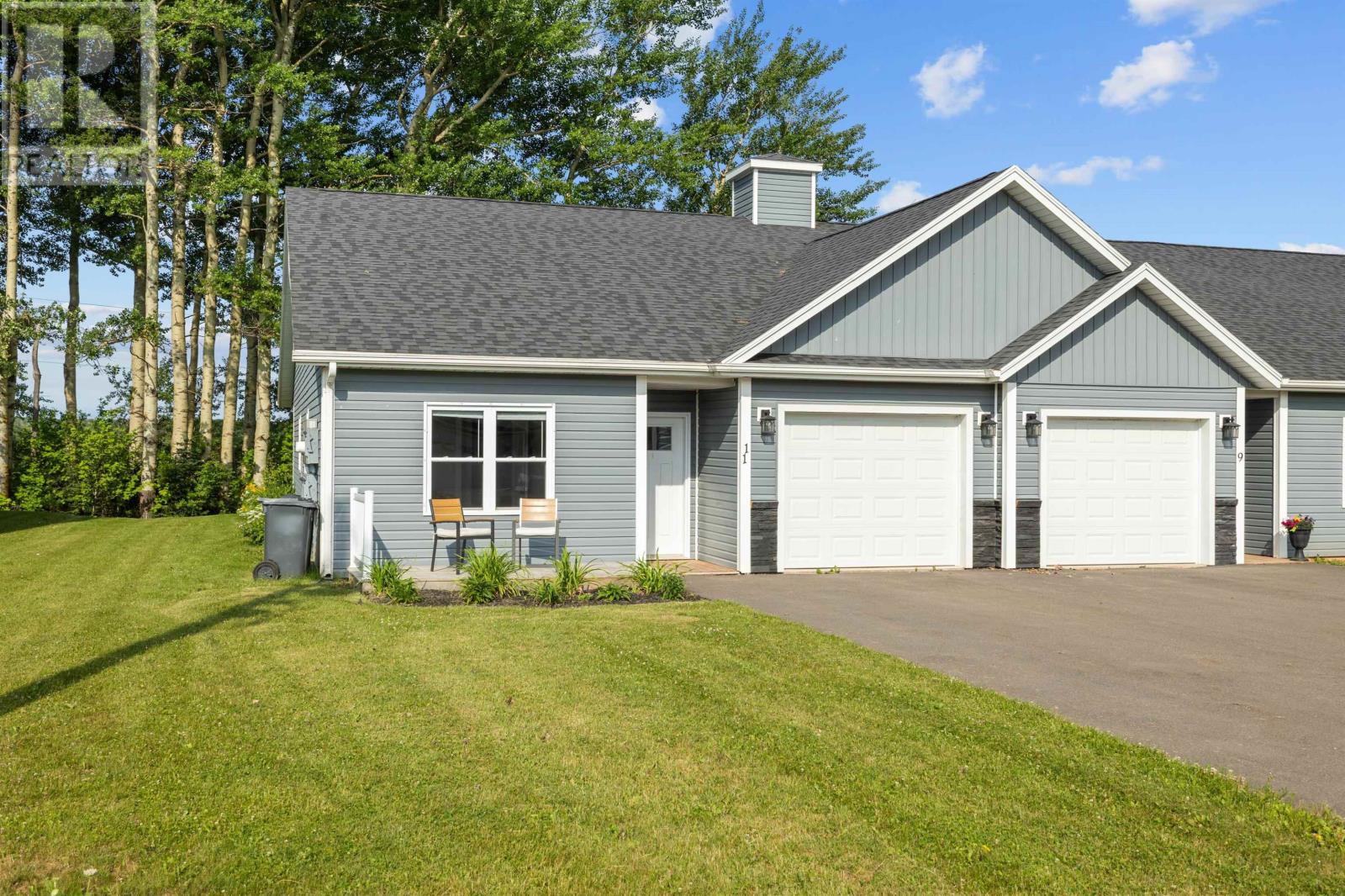 11 Mill Pond Lane - 2