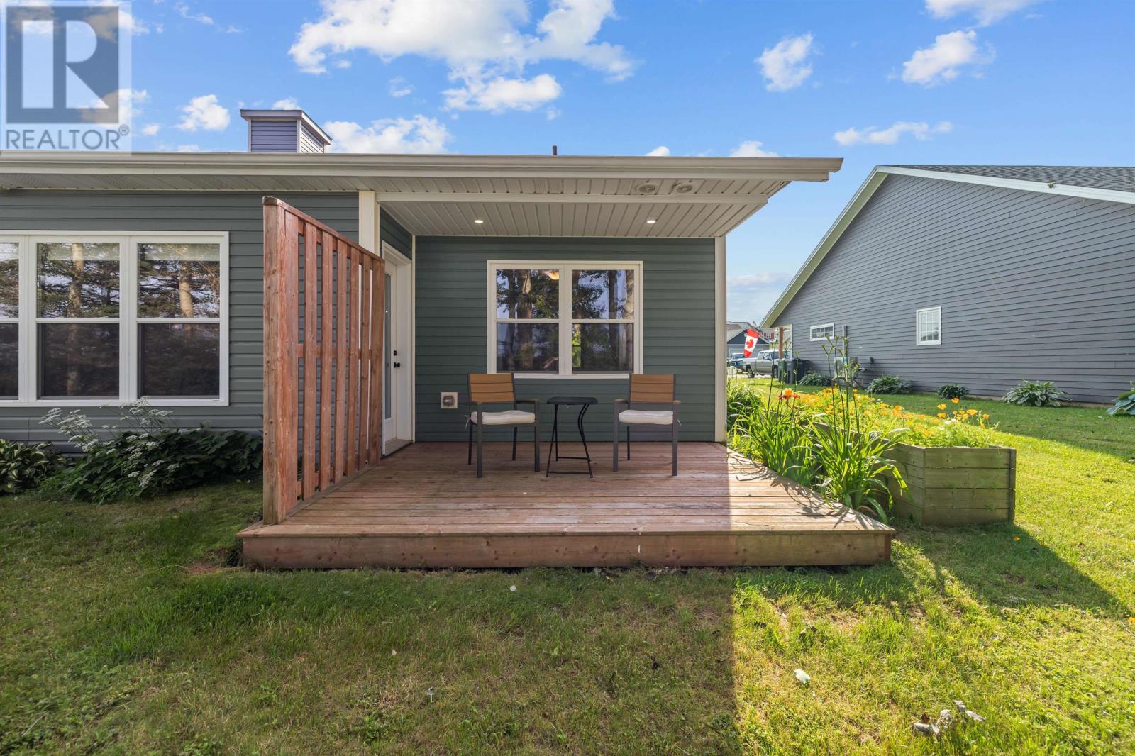 11 Mill Pond Lane - 35