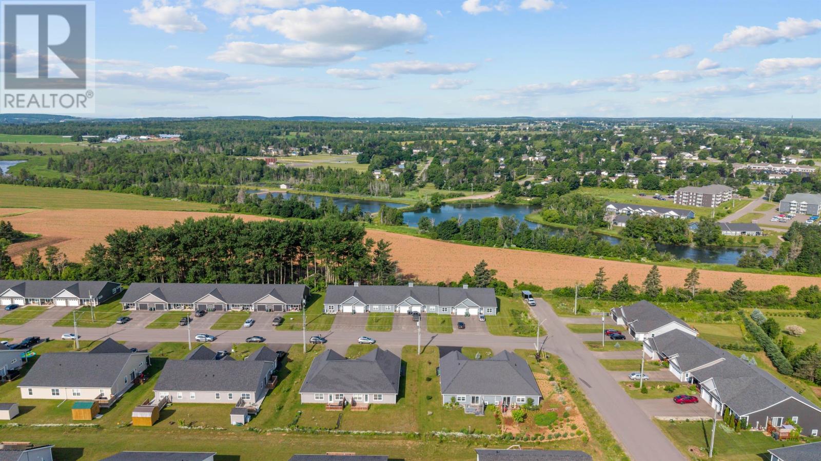 11 Mill Pond Lane - 37
