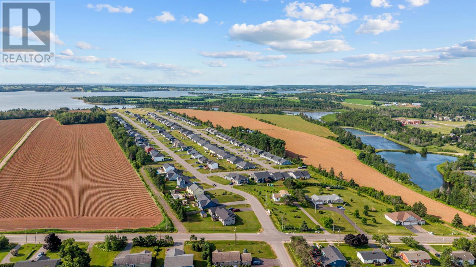 11 Mill Pond Lane - 42