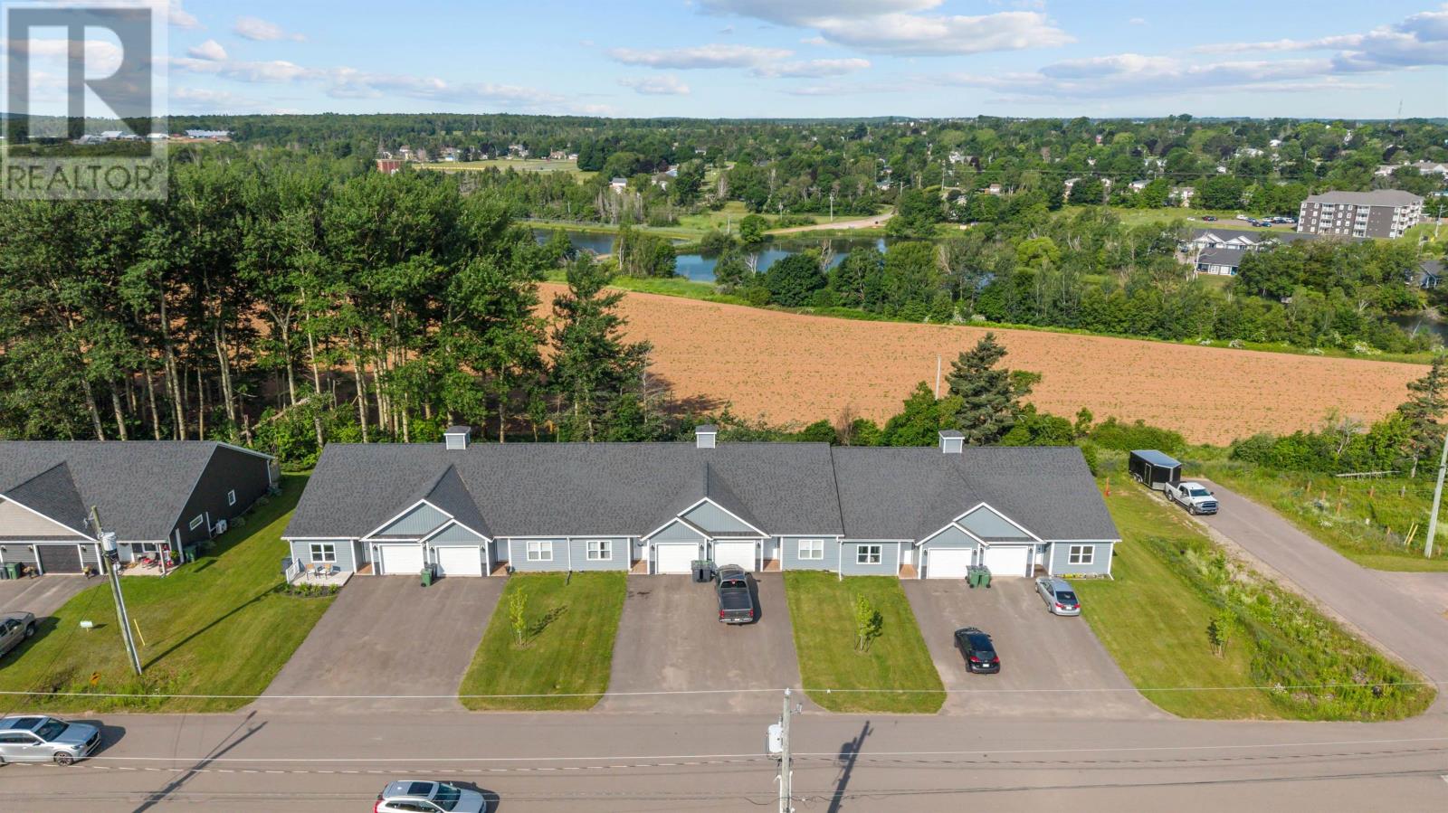 11 Mill Pond Lane - 49