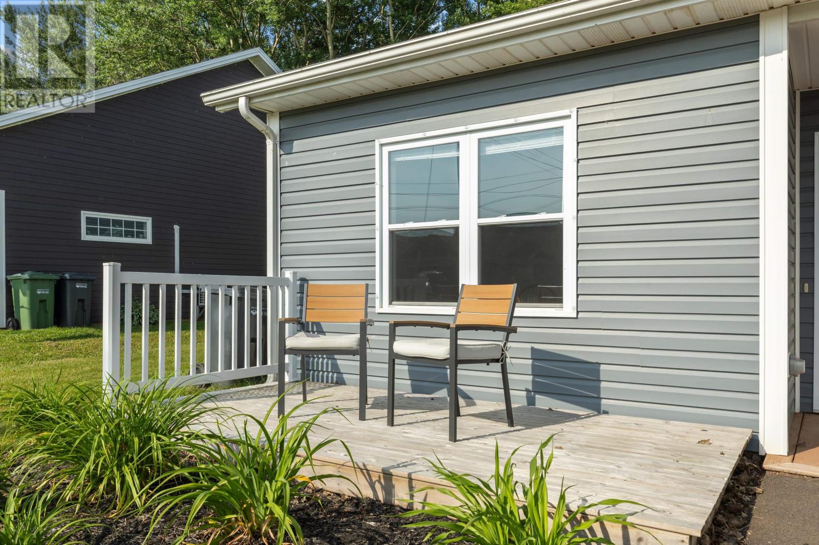 11 Mill Pond Lane - 6