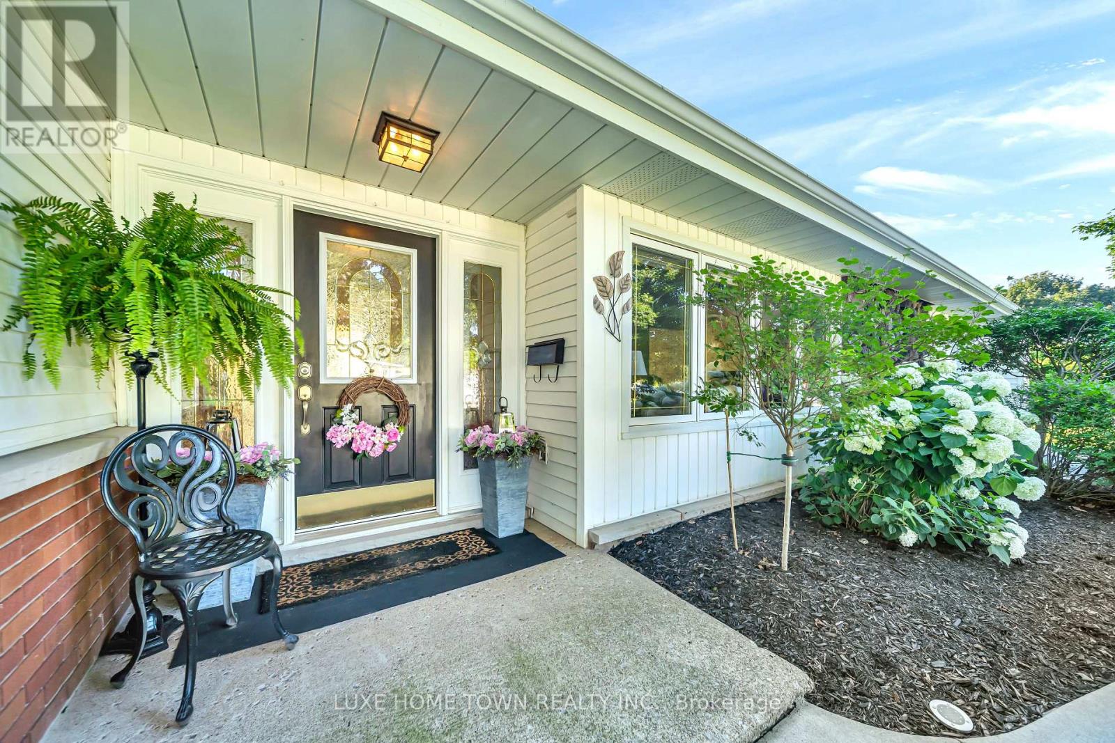 12 MCNAB DRIVE - 4