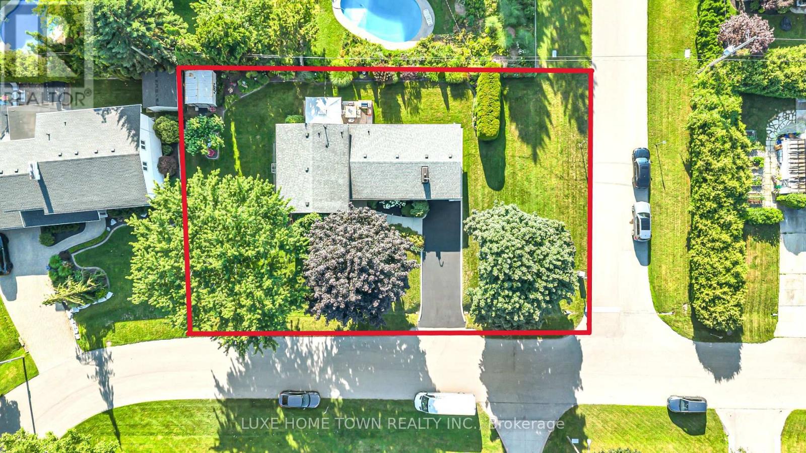 12 MCNAB DRIVE - 48