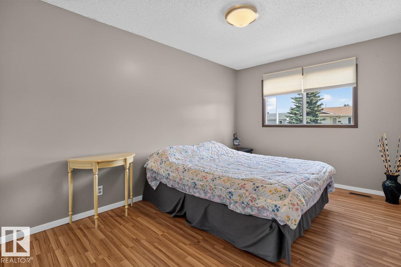 2408 80 ST NW - 19