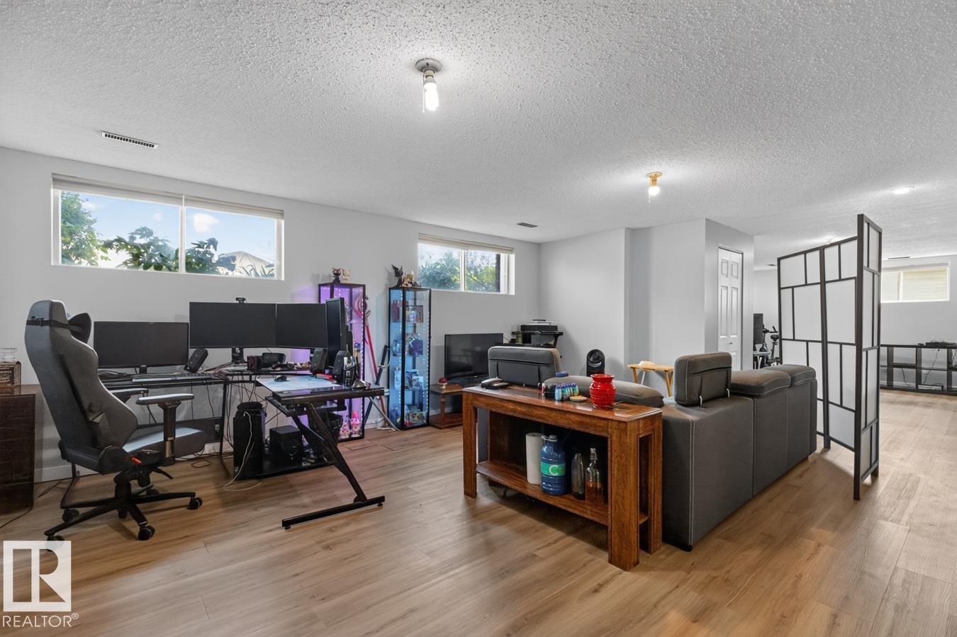 2408 80 ST NW - 26
