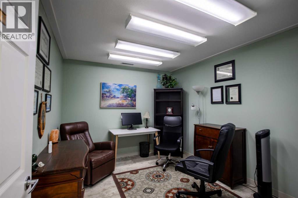 9815 115 Street - Photo 10