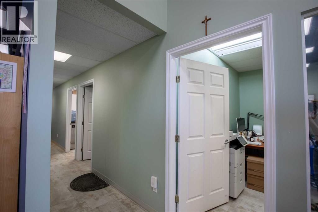 9815 115 Street - Photo 9