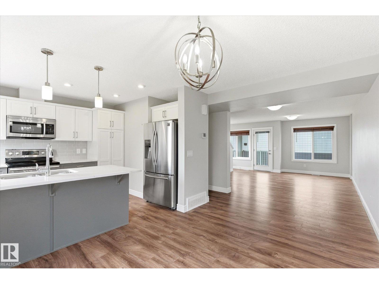 #47 330 BULYEA RD NW - 14