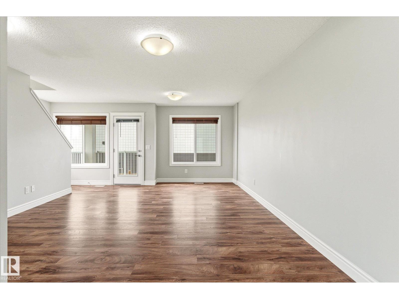 #47 330 BULYEA RD NW - 4