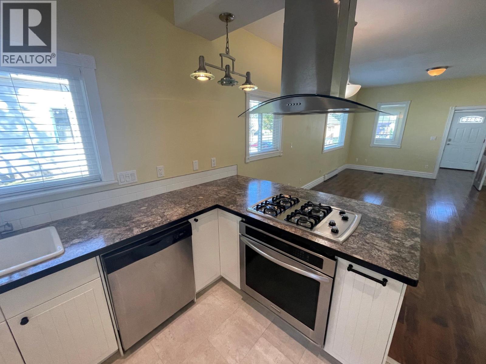 566 72ND Avenue - 5