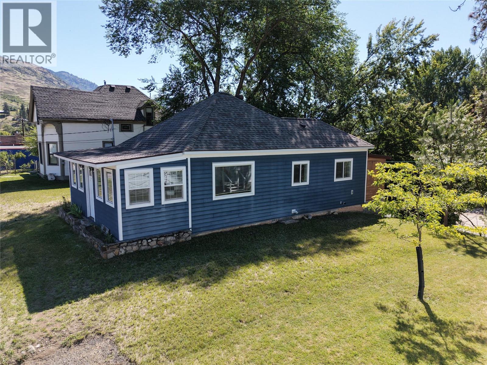 566 72ND Avenue - 36