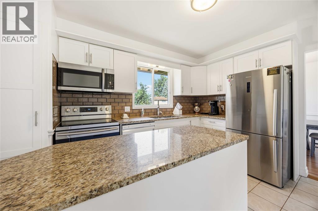 1076 BRIMWOOD CRESCENT - 11