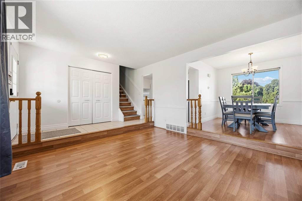 1076 BRIMWOOD CRESCENT - 7